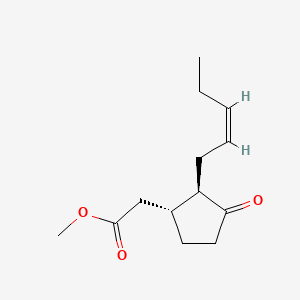 茉莉酮酸甲酯 (-)-methyl jasmonate